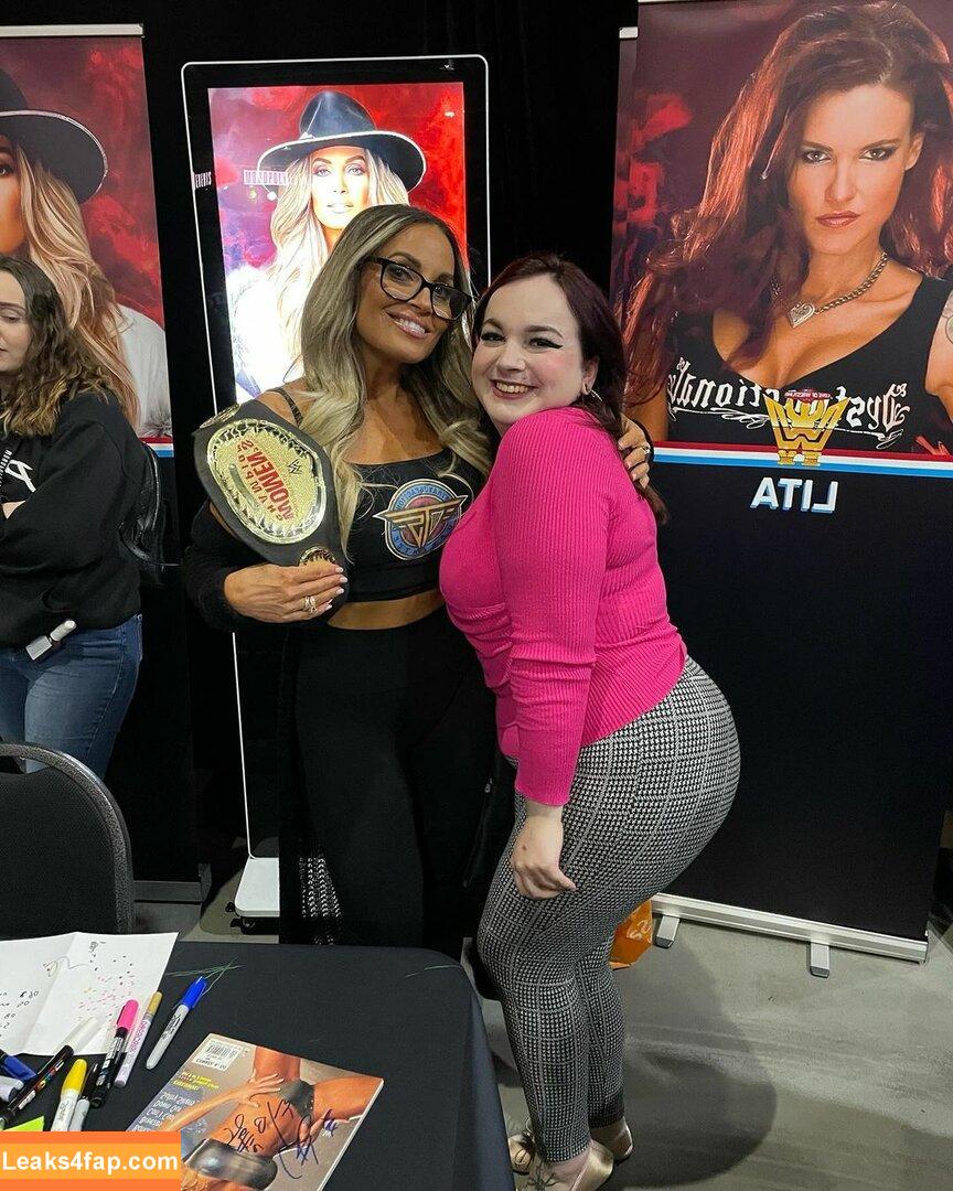 Trish Stratus / trishstratuscom leaked photo photo #1250