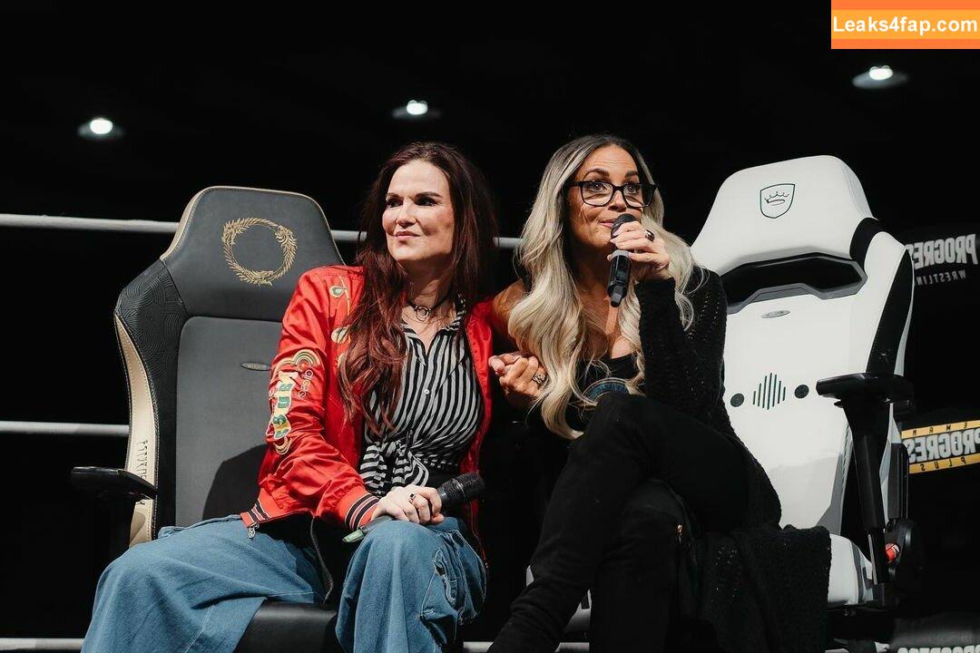 Trish Stratus / trishstratuscom leaked photo photo #1260