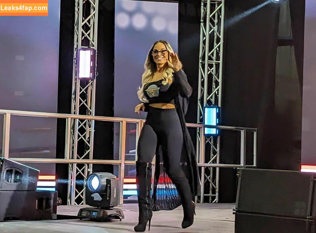 Trish Stratus / trishstratuscom слитое фото фото #1271
