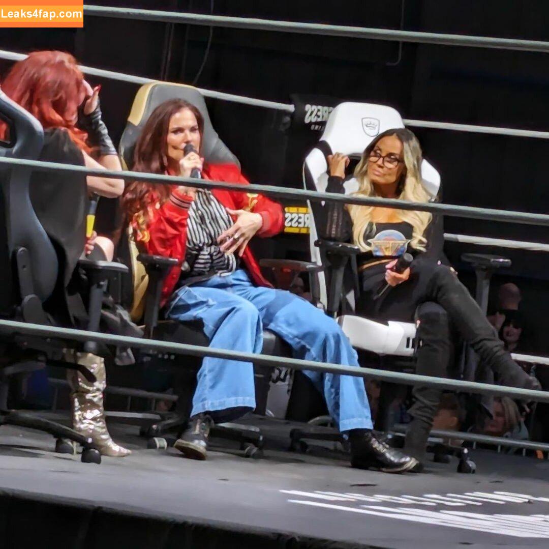 Trish Stratus / trishstratuscom leaked photo photo #1293