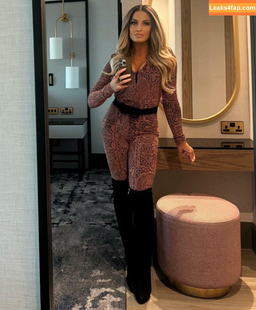 Trish Stratus / trishstratuscom leaked photo photo #1306