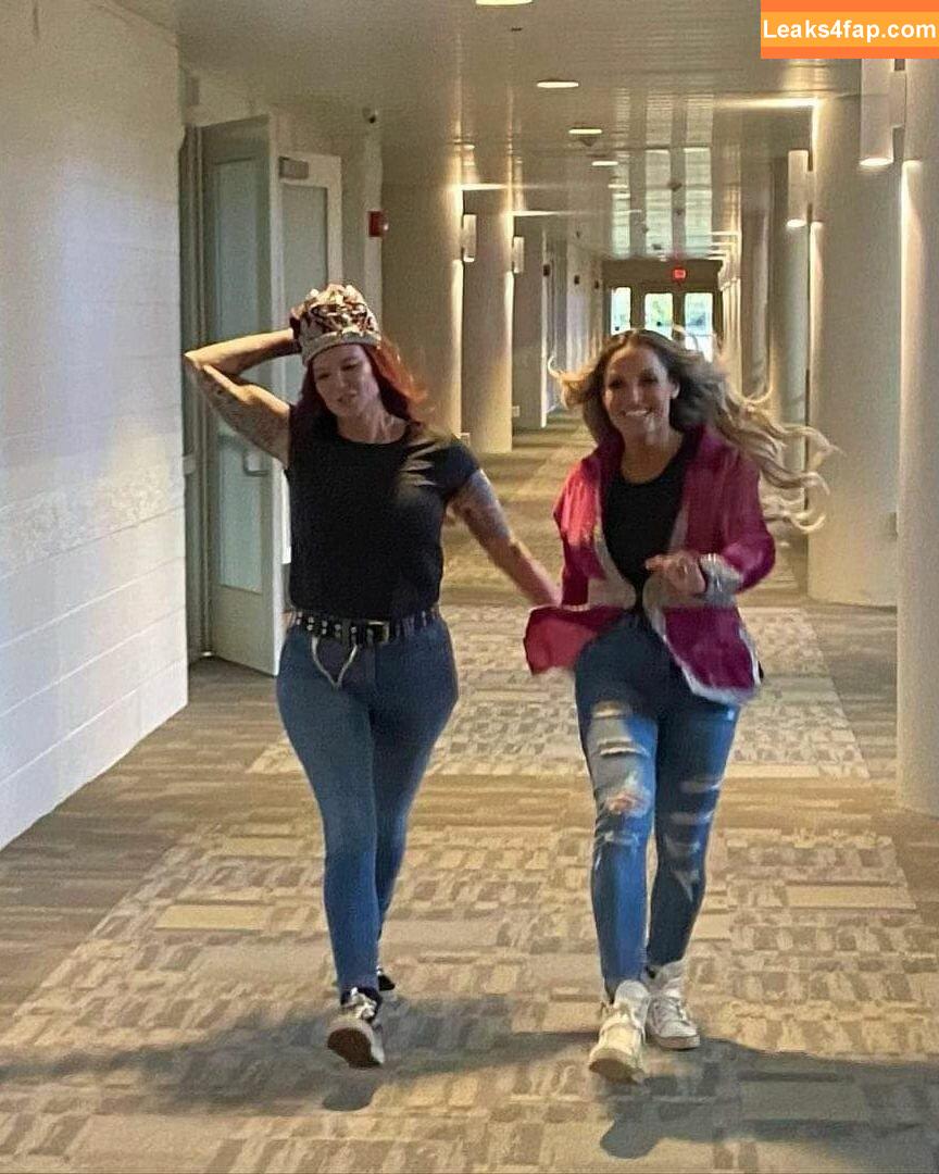 Trish Stratus / trishstratuscom leaked photo photo #1309