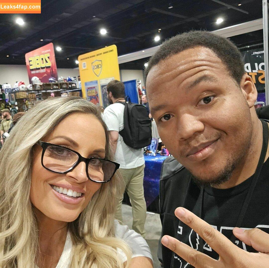 Trish Stratus / trishstratuscom leaked photo photo #1329