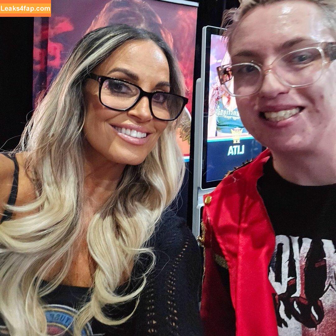 Trish Stratus / trishstratuscom leaked photo photo #1330