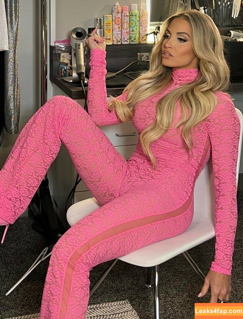 Trish Stratus / trishstratuscom leaked photo photo #1332