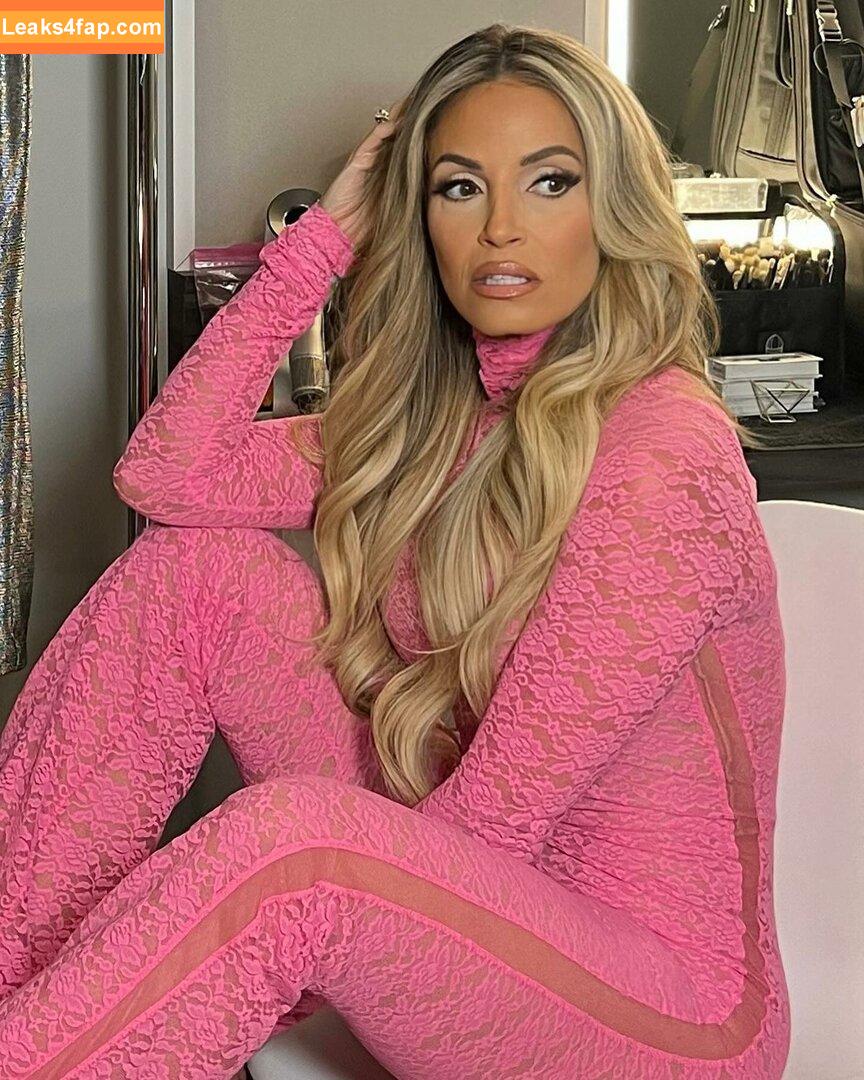 Trish Stratus / trishstratuscom leaked photo photo #1336