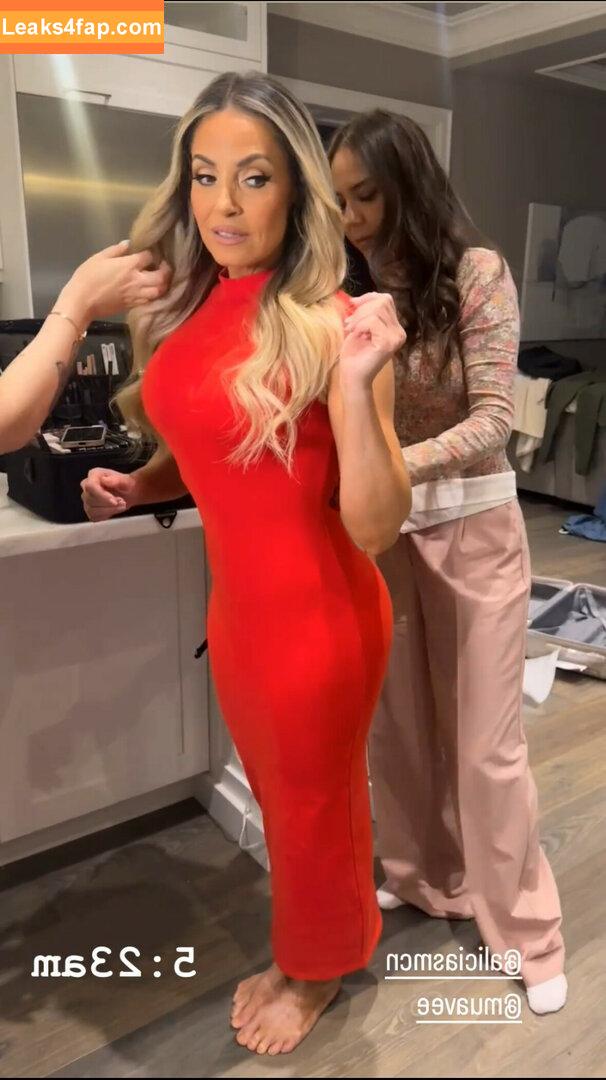 Trish Stratus / trishstratuscom leaked photo photo #1339