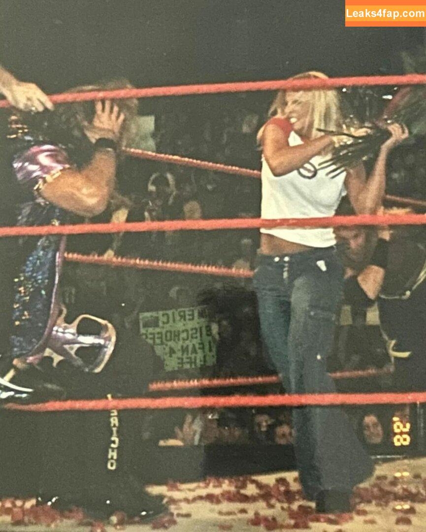 Trish Stratus / trishstratuscom leaked photo photo #1346