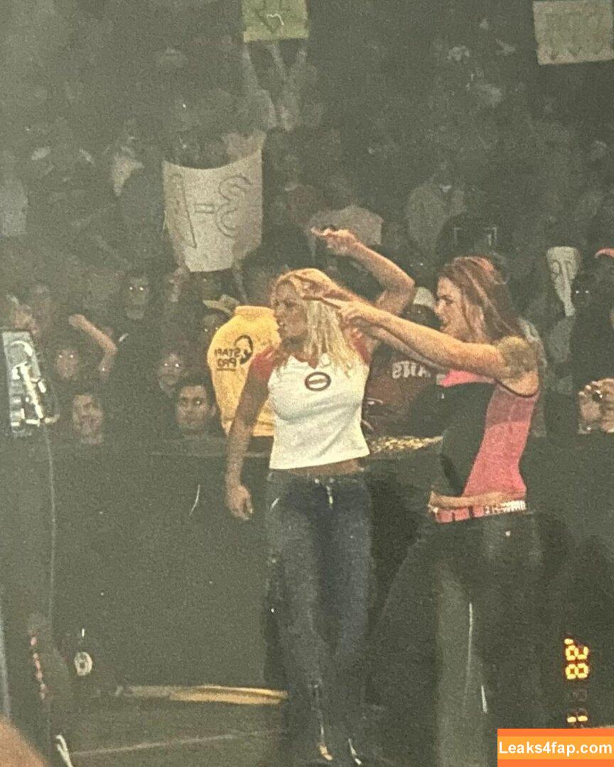 Trish Stratus / trishstratuscom leaked photo photo #1348