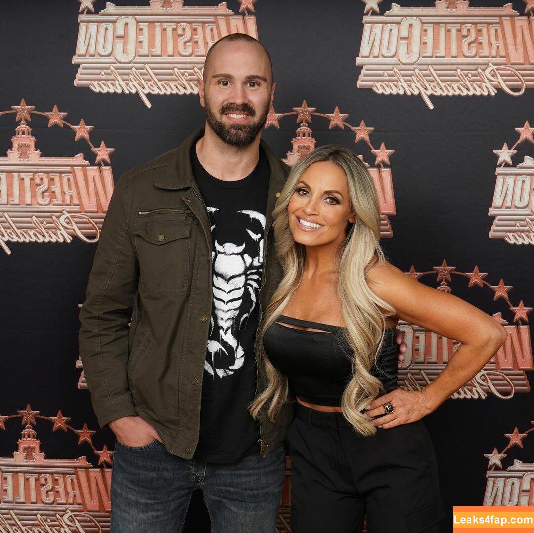Trish Stratus / trishstratuscom leaked photo photo #1387