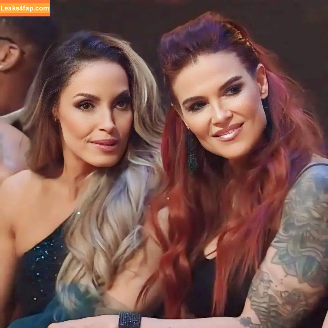 Trish Stratus / trishstratuscom слитое фото фото #1388