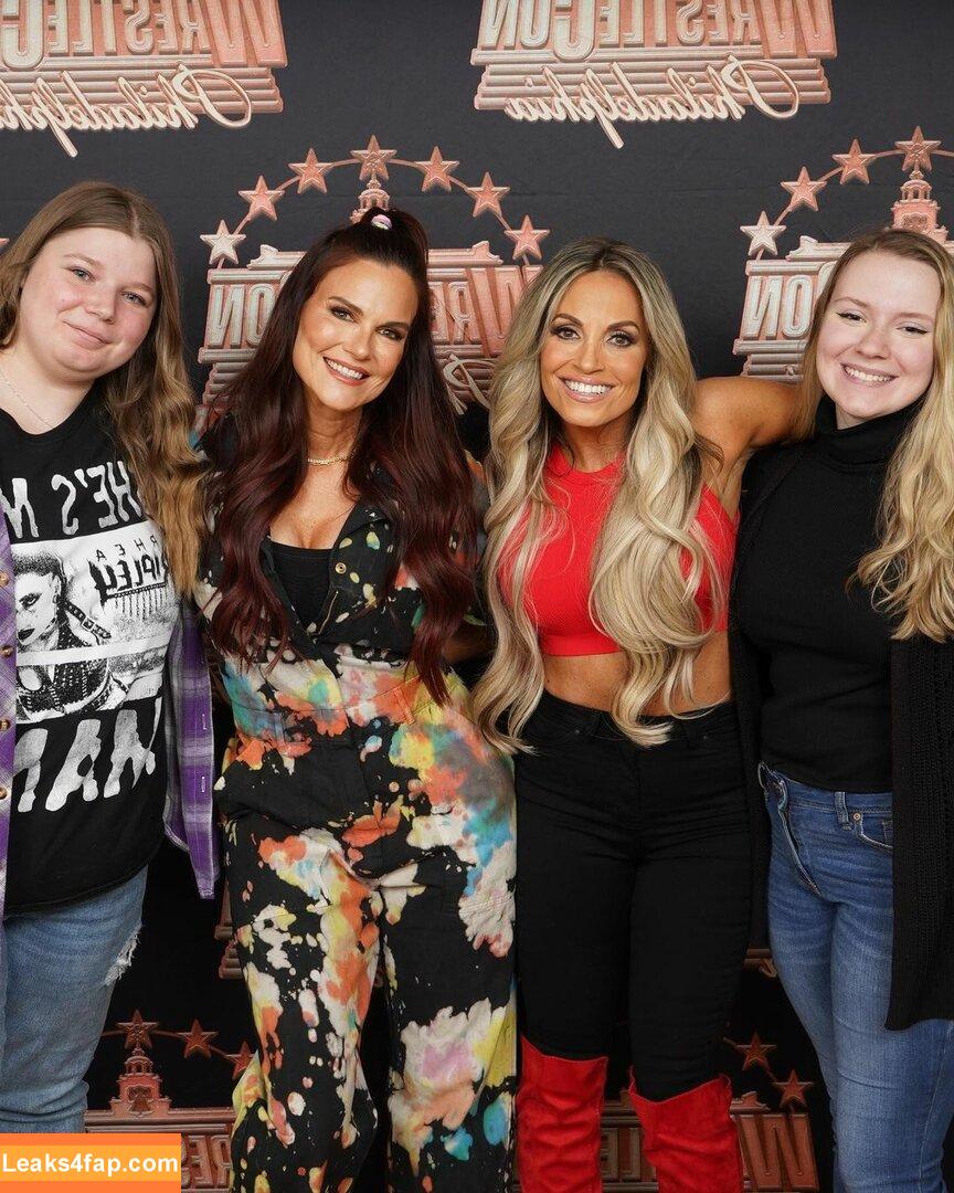 Trish Stratus / trishstratuscom leaked photo photo #1411