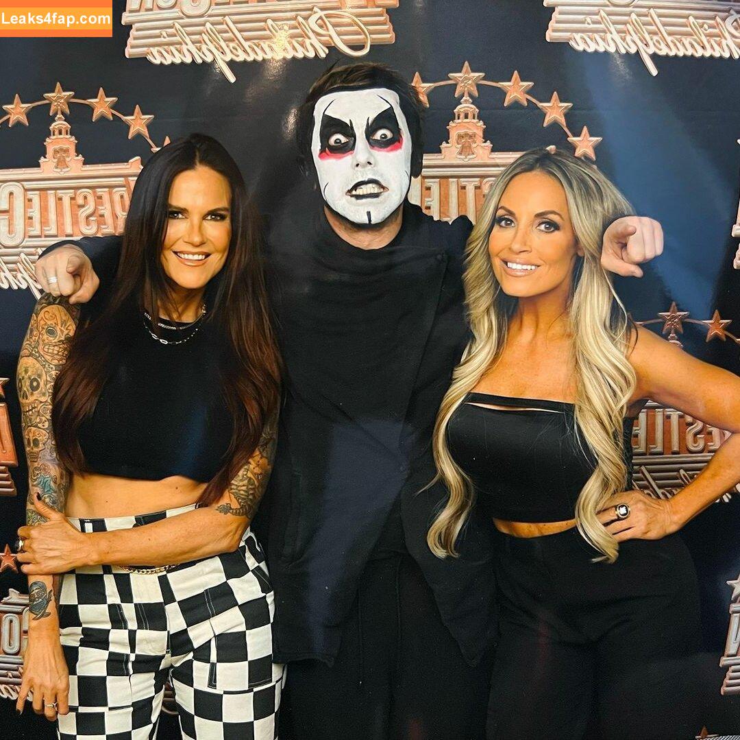 Trish Stratus / trishstratuscom leaked photo photo #1455