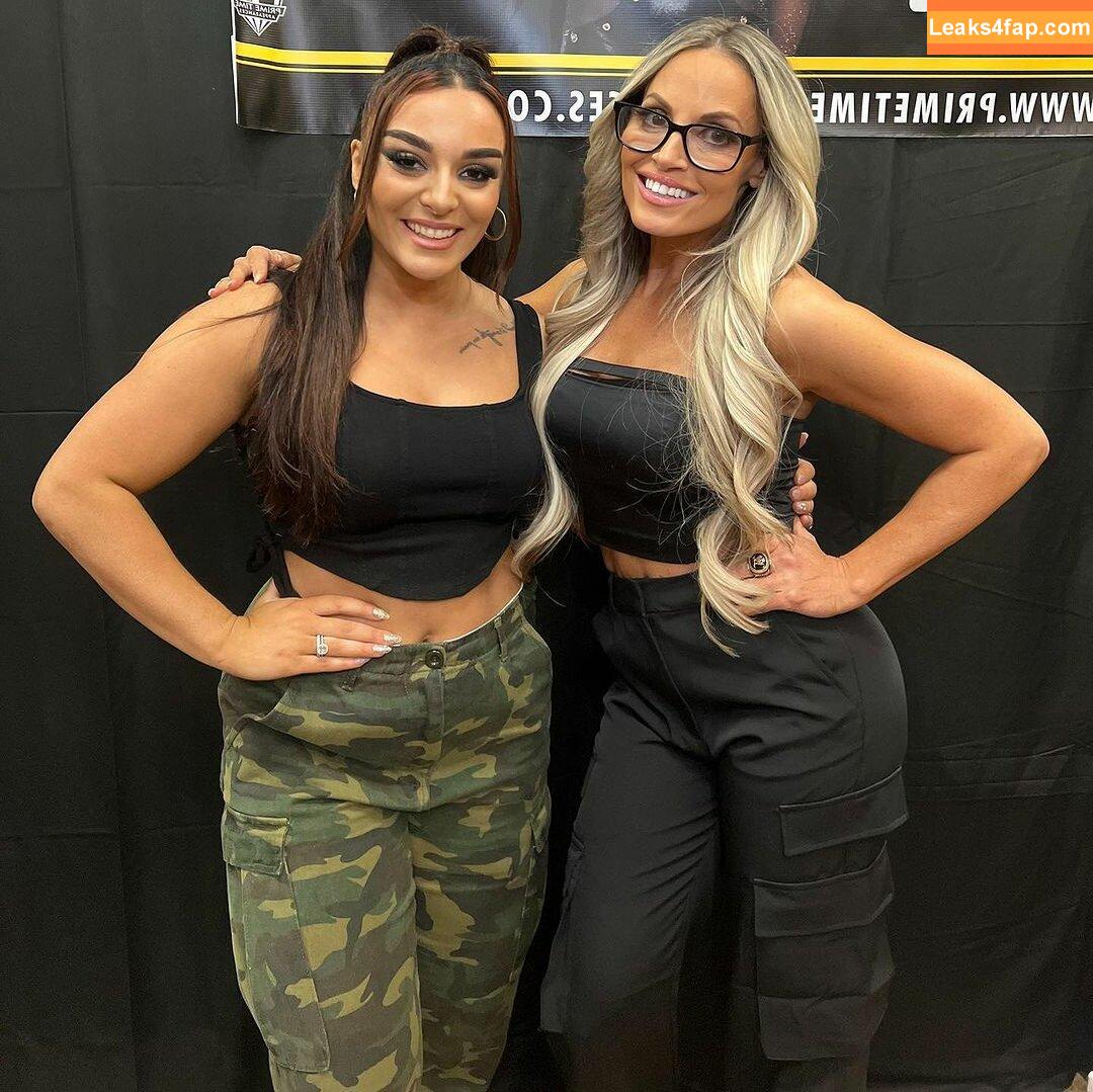 Trish Stratus / trishstratuscom leaked photo photo #1465