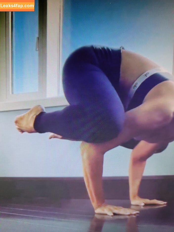 Trish Stratus / trishstratuscom слитое фото фото #1535