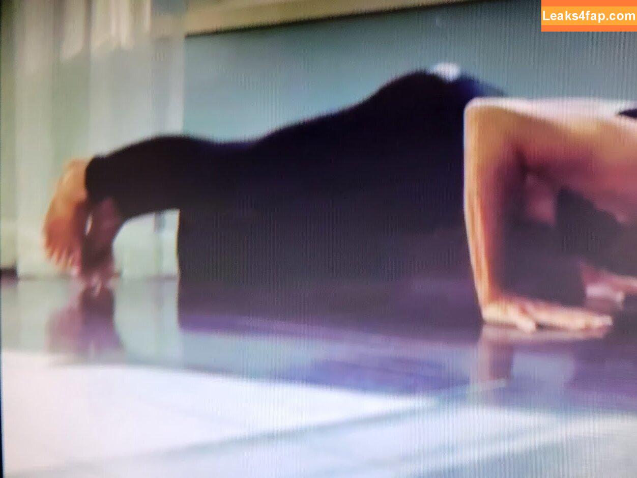 Trish Stratus / trishstratuscom слитое фото фото #1536