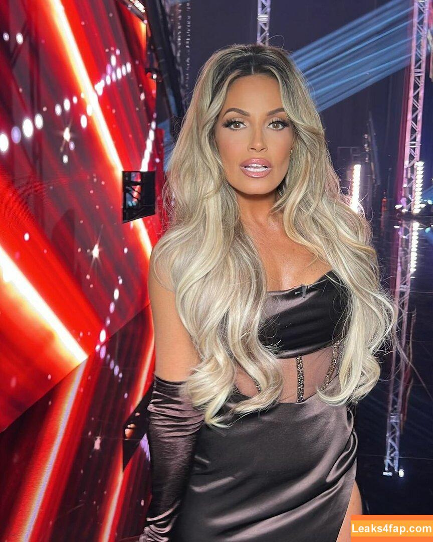 Trish Stratus / trishstratuscom слитое фото фото #1584