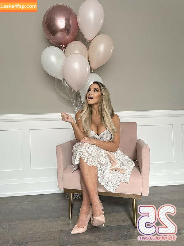 Trish Stratus / trishstratuscom слитое фото фото #1609