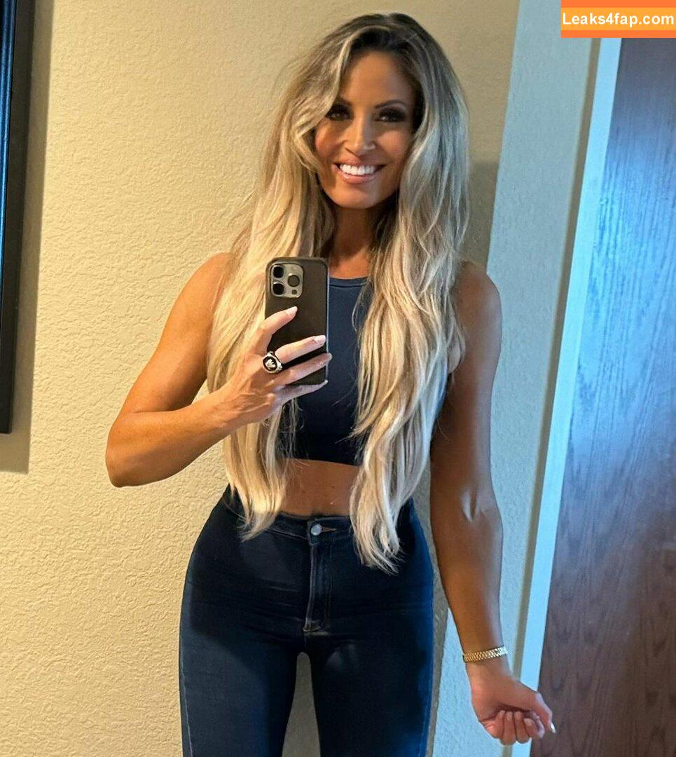 Trish Stratus / trishstratuscom leaked photo photo #1617