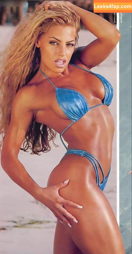 Trish Stratus / trishstratuscom слитое фото фото #1683
