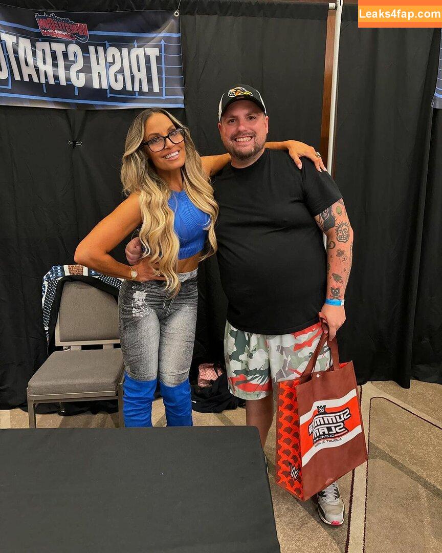 Trish Stratus / trishstratuscom leaked photo photo #1726