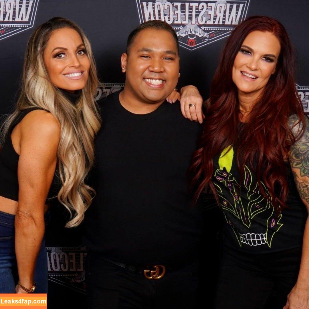 Trish Stratus / trishstratuscom leaked photo photo #1734