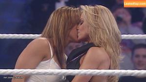 Trish Stratus photo #1003