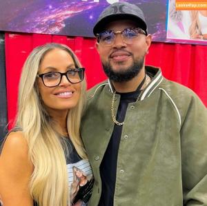 Trish Stratus photo #1037