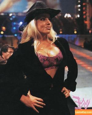 Trish Stratus photo #1161