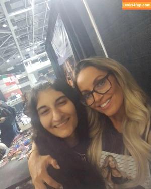 Trish Stratus photo #1220