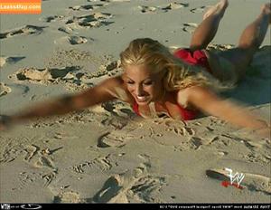 Trish Stratus photo #1228