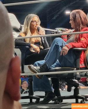 Trish Stratus photo #1257