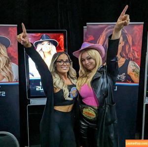 Trish Stratus photo #1264