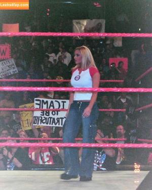 Trish Stratus photo #1350