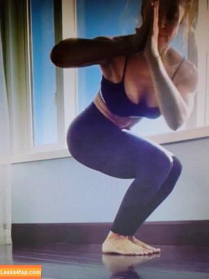 Trish Stratus photo #1357