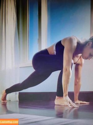 Trish Stratus photo #1362