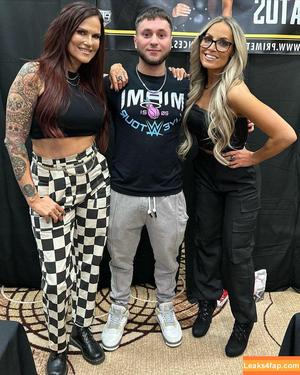 Trish Stratus photo #1393