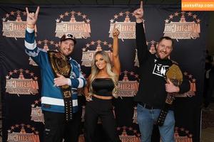 Trish Stratus photo #1397