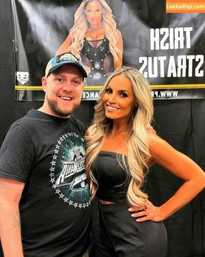 Trish Stratus photo #1402