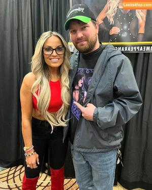 Trish Stratus photo #1415
