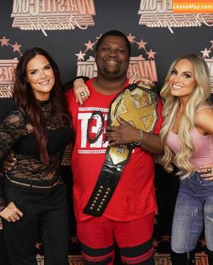 Trish Stratus photo #1434