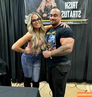Trish Stratus photo #1442