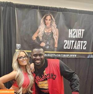 Trish Stratus photo #1452