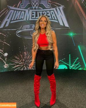 Trish Stratus photo #1456