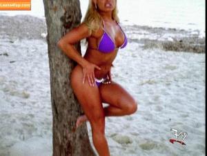 Trish Stratus photo #1505