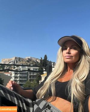 Trish Stratus photo #1572