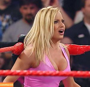 Trish Stratus photo #1583