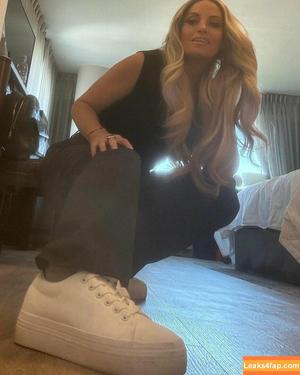 Trish Stratus photo #1600