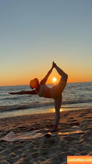 Trish Stratus photo #1623