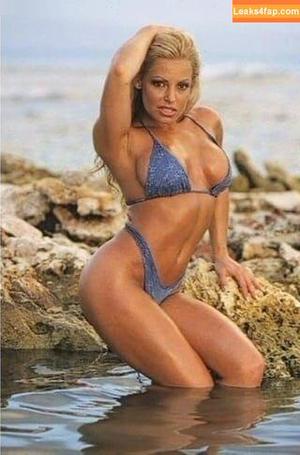 Trish Stratus фото #1658